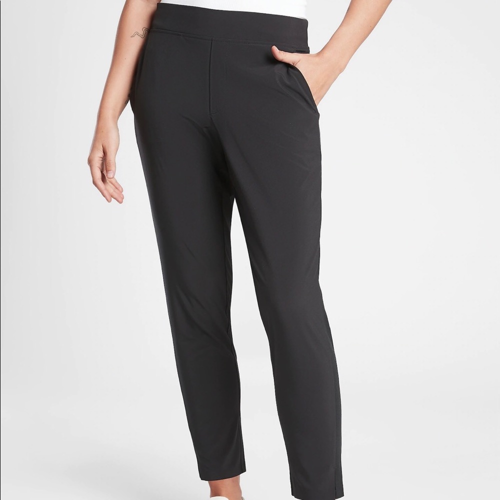 *SOLD* Athleta Brooklyn Ankle Pant